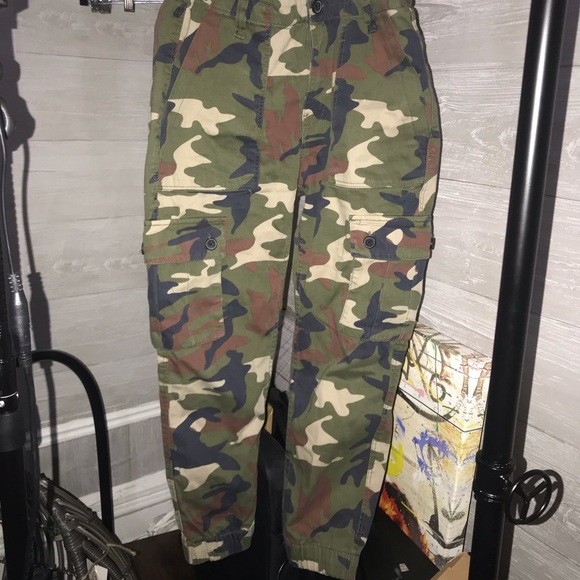 Bershka Pants - Camo Pantss